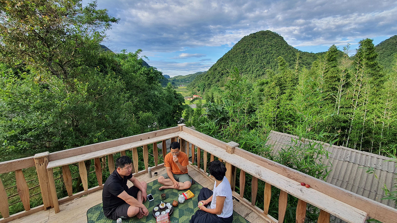 Tea terrace at Lung Van Ecolodge